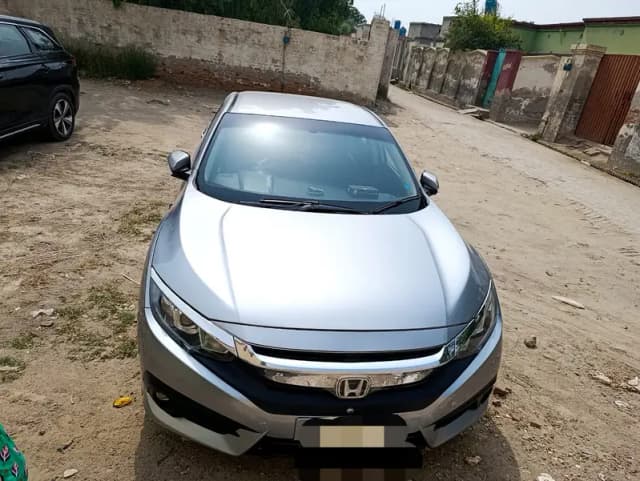 Honda Civic ivtec 1.8 Model 2022