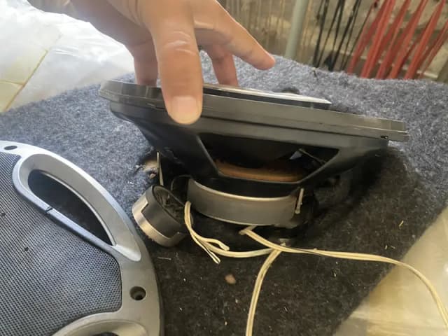Hyndai car speaker
