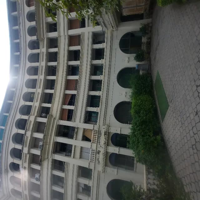 3 Bedrooms with Attached Washrooms Drawing & Dining Area TV Lounge Spacious Kitchen Servant Room