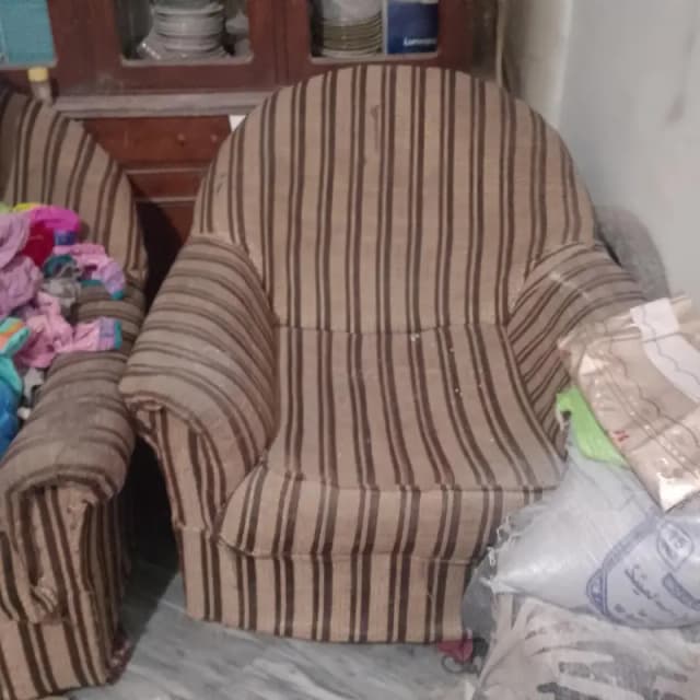 Sofa set