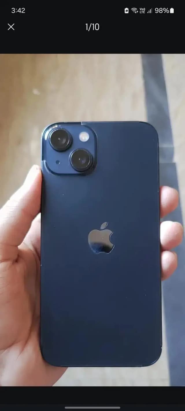 Apple iPhone 13