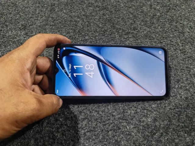 Vivo Y17-6gb+128