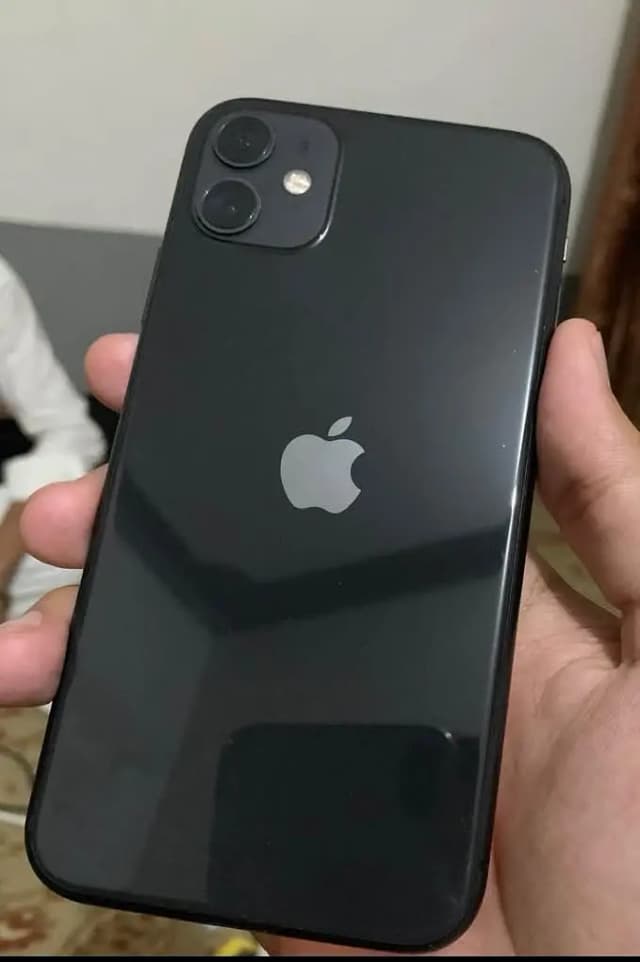 Iphone 11 64GP NON PTA CONDITION 10/10 Lush Phone ONE HAND USE