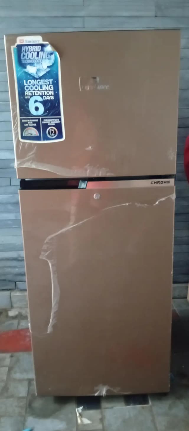 Dawlance refrigerator 2months use like new condition excellent cooling