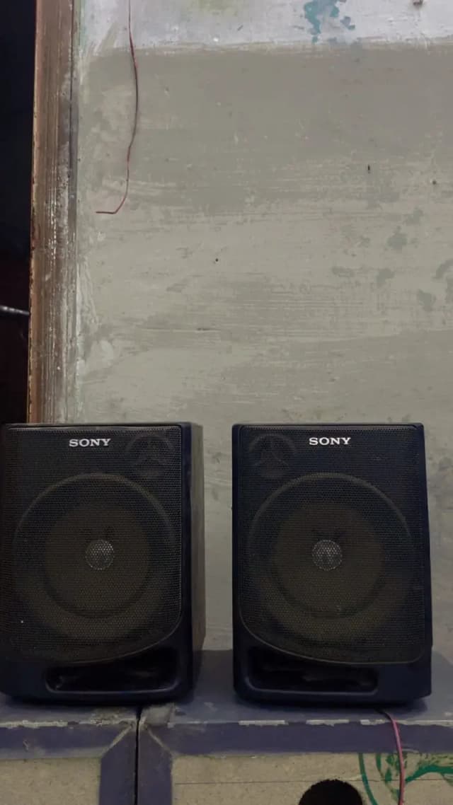 2 sony spekar