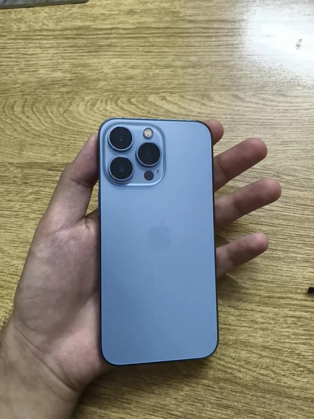 Apple iPhone 13 Pro