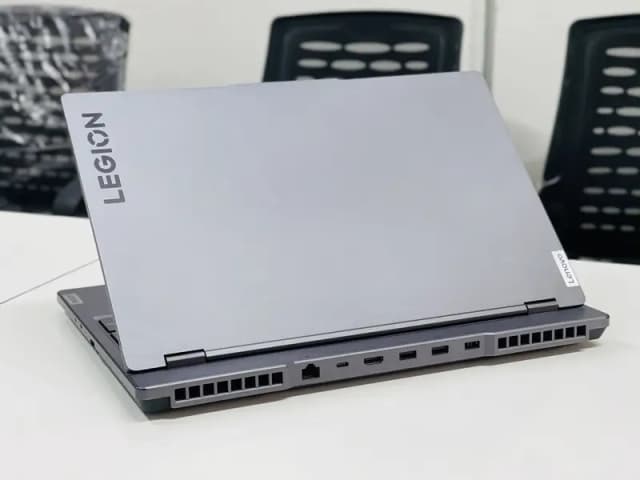 Lenovo Legion 5 - Ryzen 7-7735H - 13 Generation/Rtx 4060