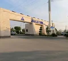 Super Hot Deal | 1 Kanal Corner Plot For Sale In E Block Jubilee Town Lahore | 150 Ft Road | 4 Crore