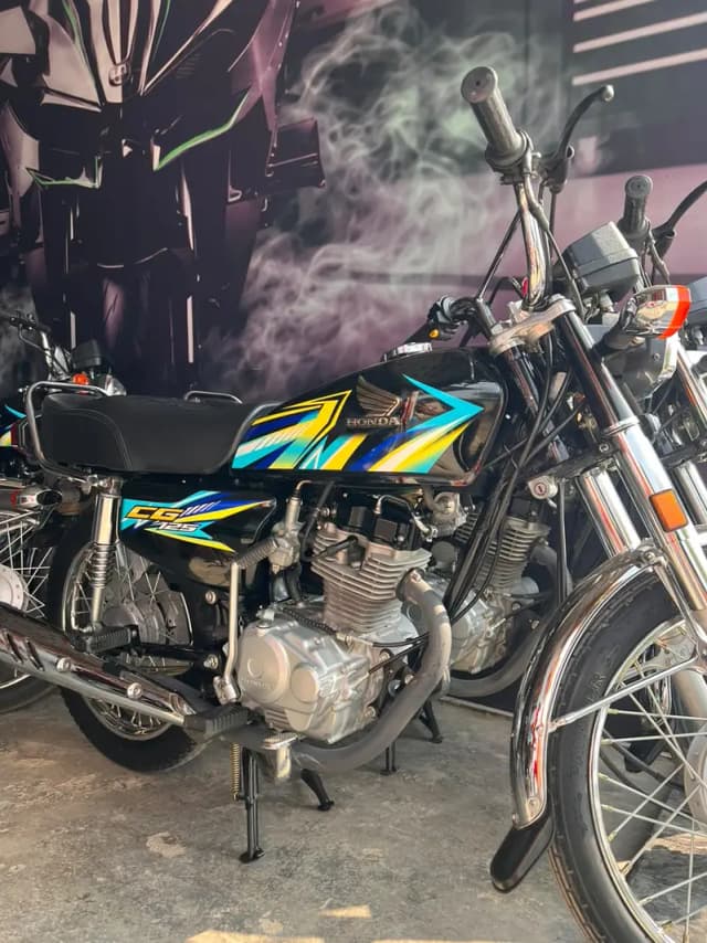 Honda CG 125 2025/26 Model | 2,400 KM | Excellent Condition