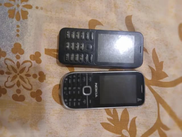 Nokia 2600