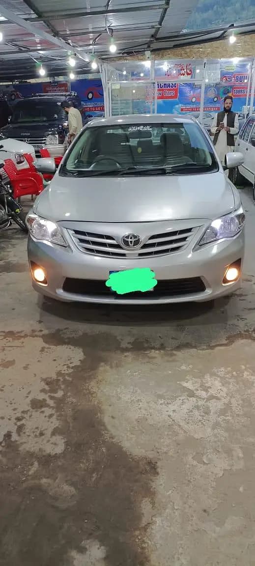 Toyota Corolla GLI 2010     03323236850 centaurs ki parkig me aval