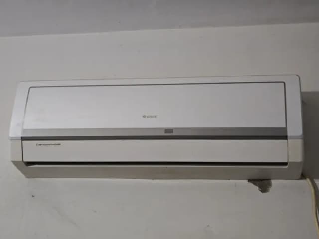 Gree G10 1 Ton inverter ac