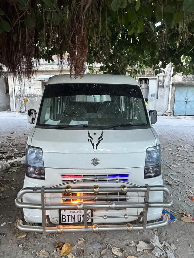 Suzuki Every 2018