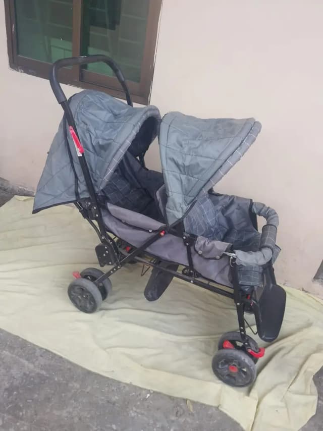 doubble stroller