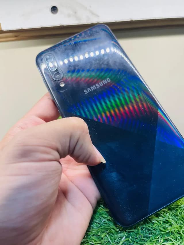 Samsung Mobile A30s