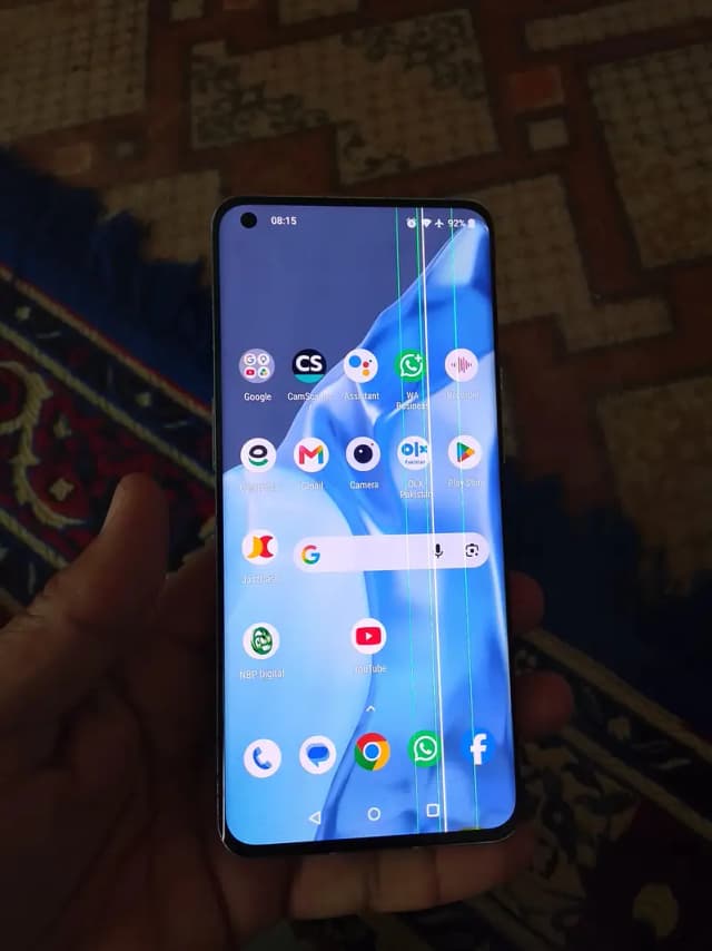 One Plus 9 Pro 12/256 Lines baqi very minor shade TikTok wala