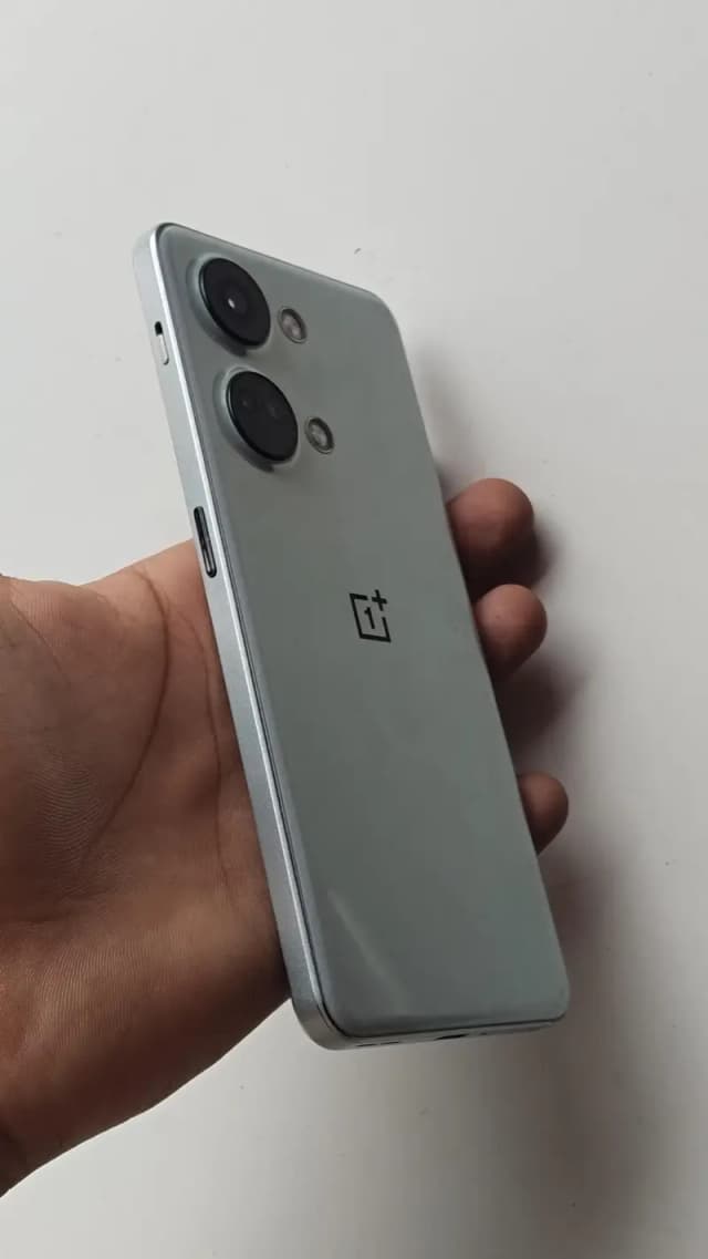 One Plus Ace 2V
