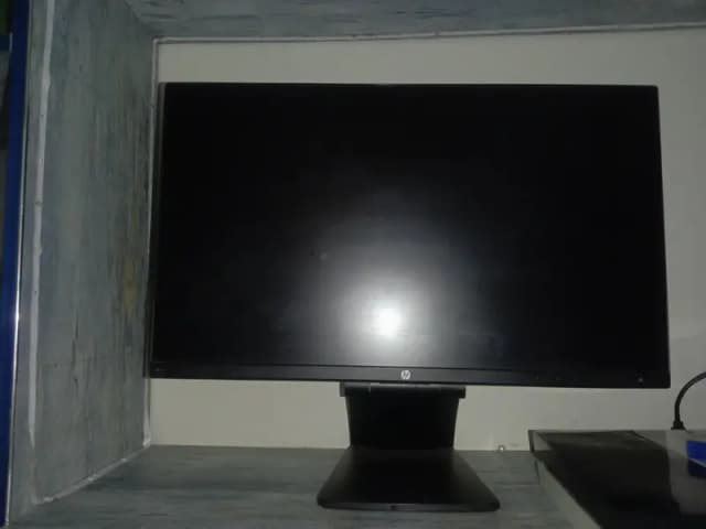 HP Z23n 23-Inch Narrow Bezel IPS LED Monitor
