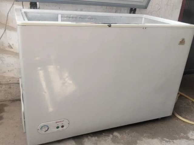 National Deep Freazer for sale. Good condition