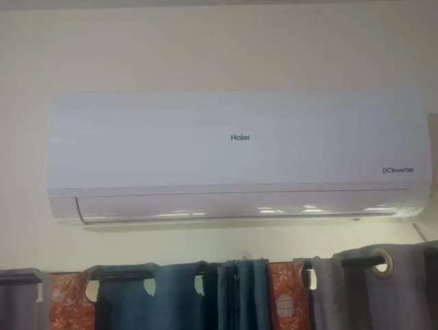 4 month use haier inverter Ac is for sale . new 2026 model