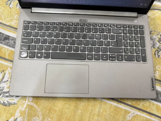 Lenovo Thinkbook 11th gen 8gb ram I5