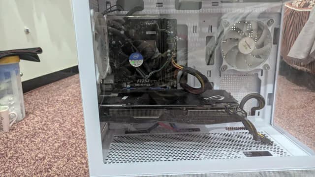 Processor (CPU): Intel Core i7 (4th Generation) / Xeon