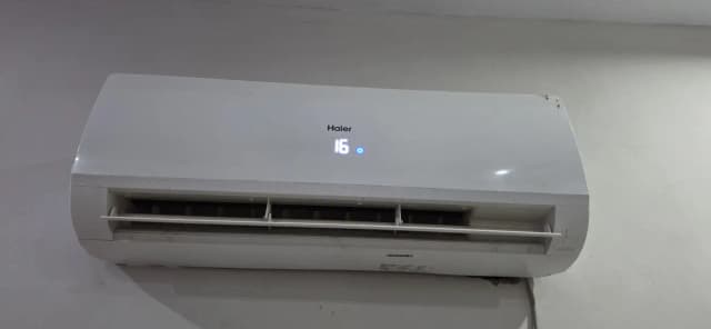 excellent Condition 1.5 Ton  Split Air Conditioner for sale urgently
