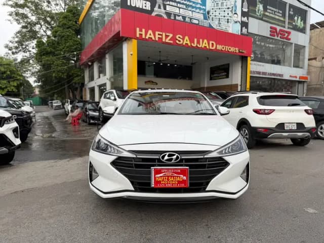 Hyundai Elantra 2021