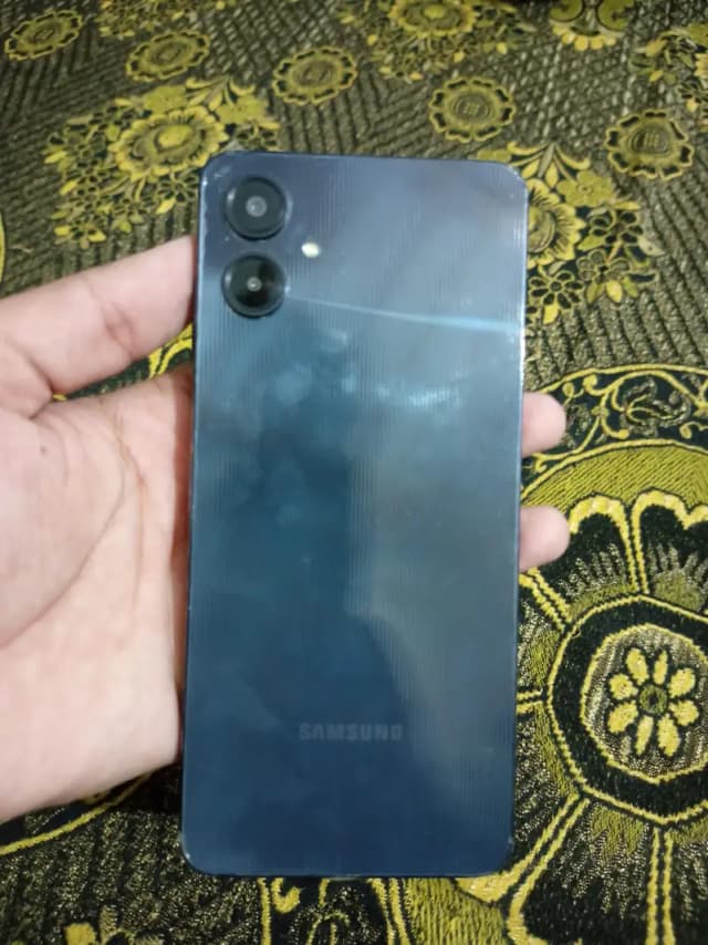 Samsung Mobile A06