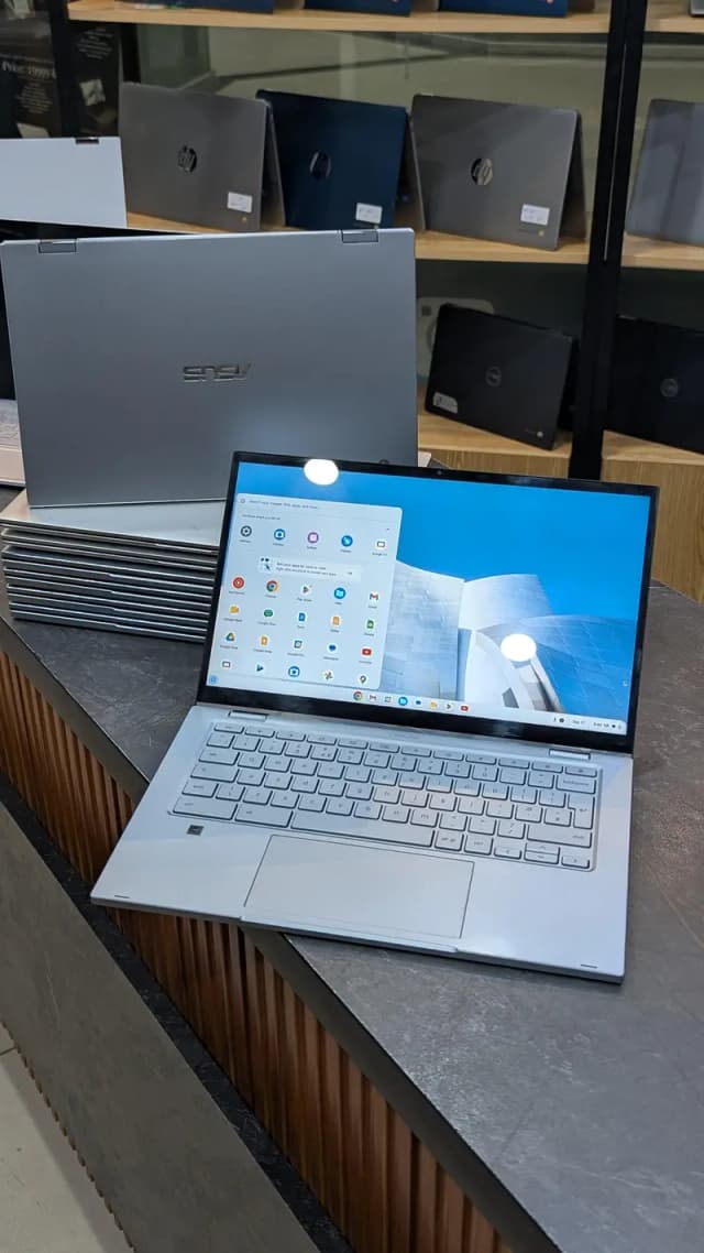 Asus Chromebook Premium Generations core i5 i3 |8-64 | 8-128 | 16-256