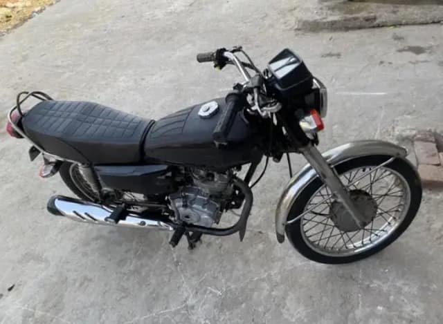 Honda 125 golden number 3100