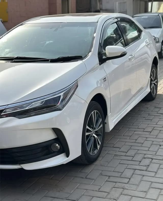 Toyota Altis Grande 2018