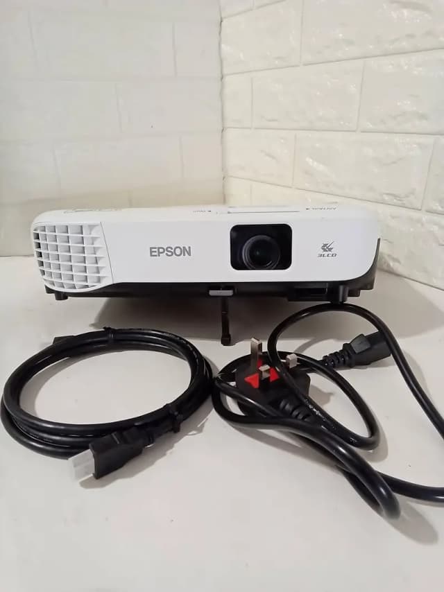 Projectors for Sale | HD & Full HD | Home, Office & School