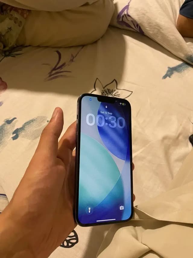iPhone 13 Pro Max jv 128gb