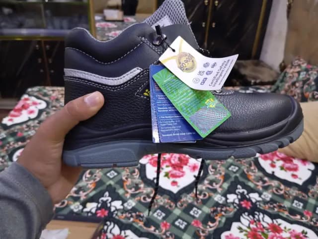 safetoe original  safety shoes