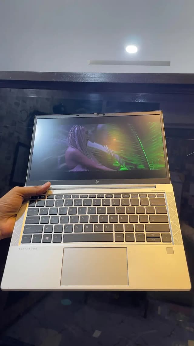 HP EliteBook 835 G8 - Ryzen 5 PRO (16GB RAM / 512GB SSD)