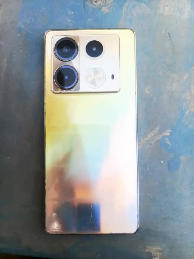 Infinix Note 40