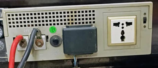 Double Battery U. P. S