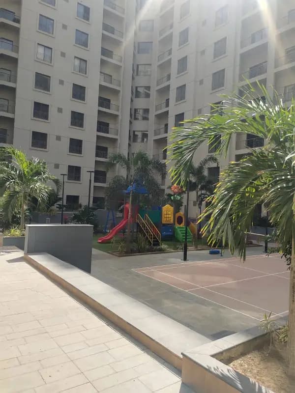 Grand Masjid face furnished paragon apartment available for sale in Bahria Town Karachi