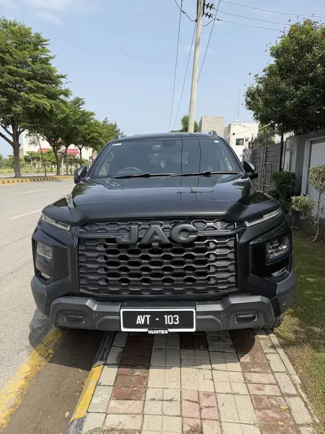 JAC T9 2025 — Mint Condition | Family Driven