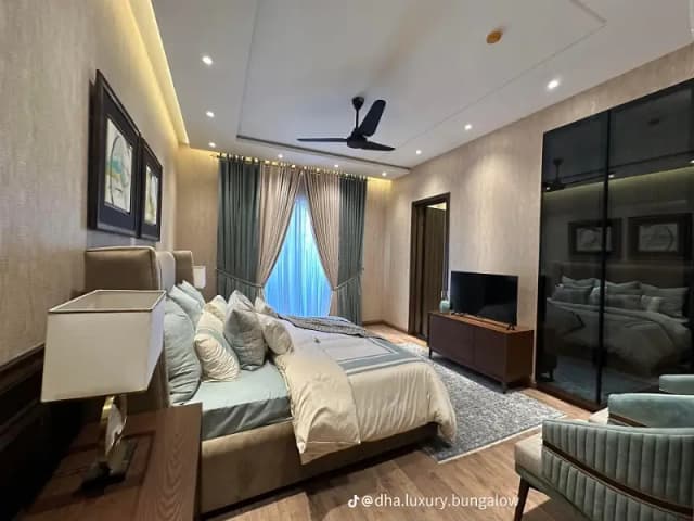 1 Bed Fully Furnished Brand New Luxury Apartment For Sale Facing Eiffel Tower Sector E Bahria Town Lahore