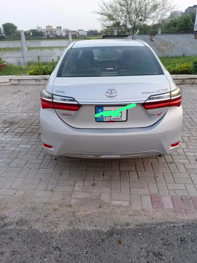 Toyota Corolla Altis 2016