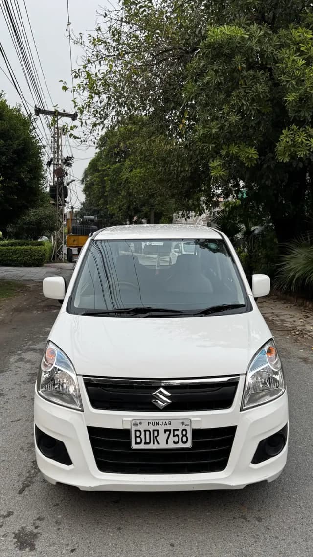 Suzuki Wagon R VXL AGS (top of the line variant)