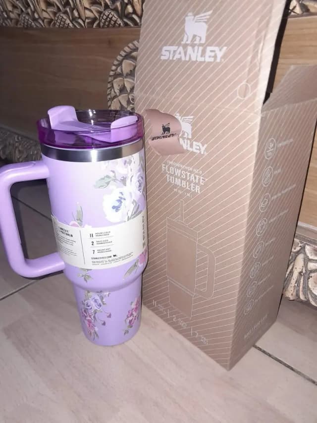 tumbler stanley