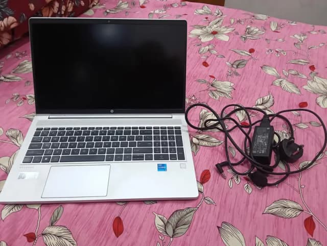 HP ProBook G8 in new condition
