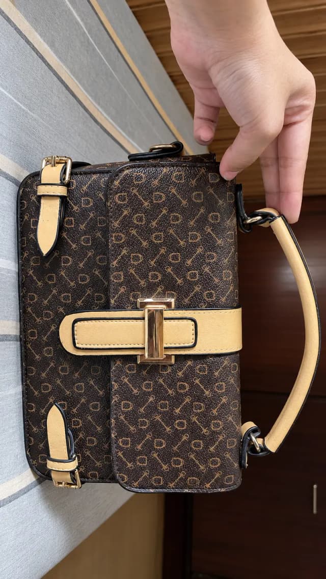 Elegant Womens Hand Bag