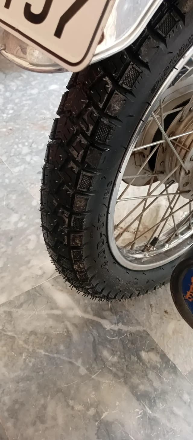 Cg 125 23 model for sale all new tire