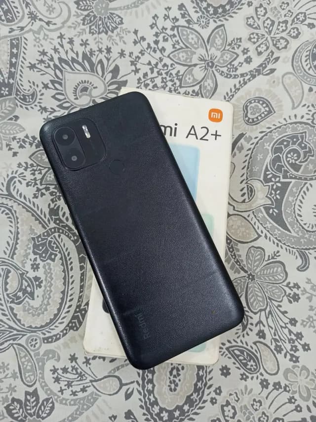 Xiaomi Redmi A2 Plus  4/64 (Argent sell) Whatsapp 03123172314