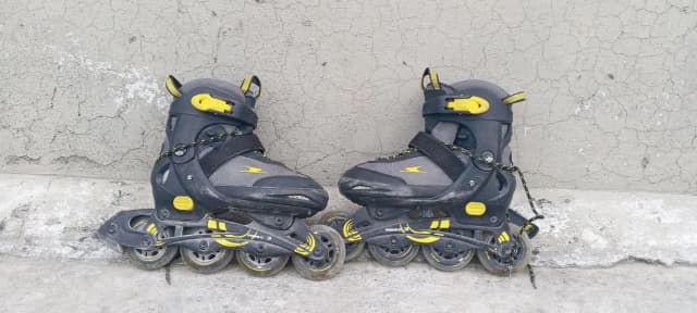 Roller skates