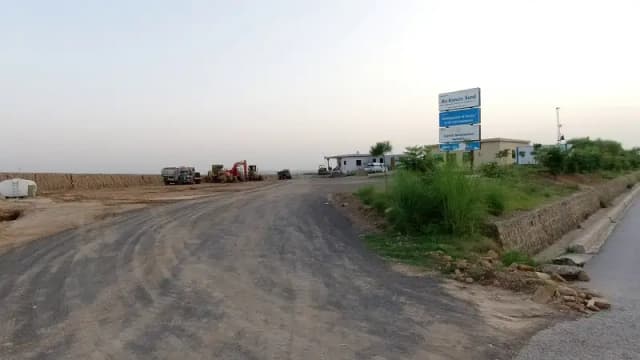 1 Kanal Residential Plot For Sale In C-16